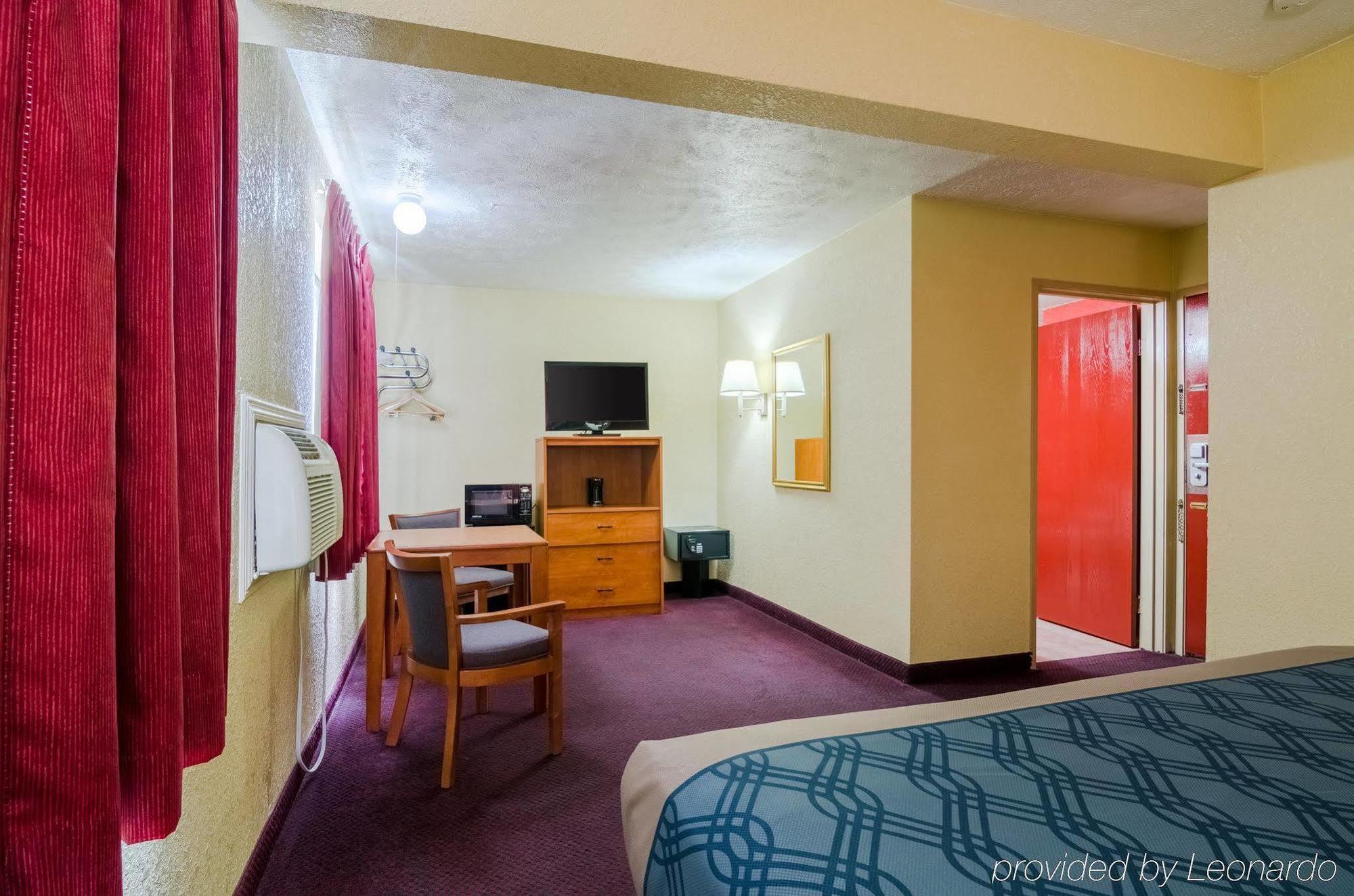 Econo Lodge Ottawa Zewnętrze zdjęcie