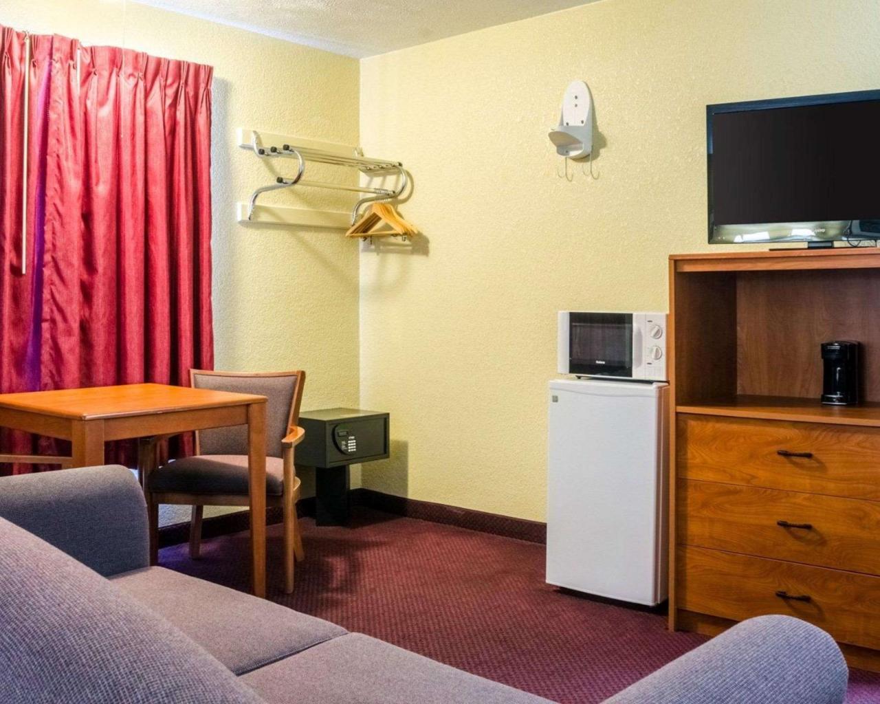 Econo Lodge Ottawa Zewnętrze zdjęcie