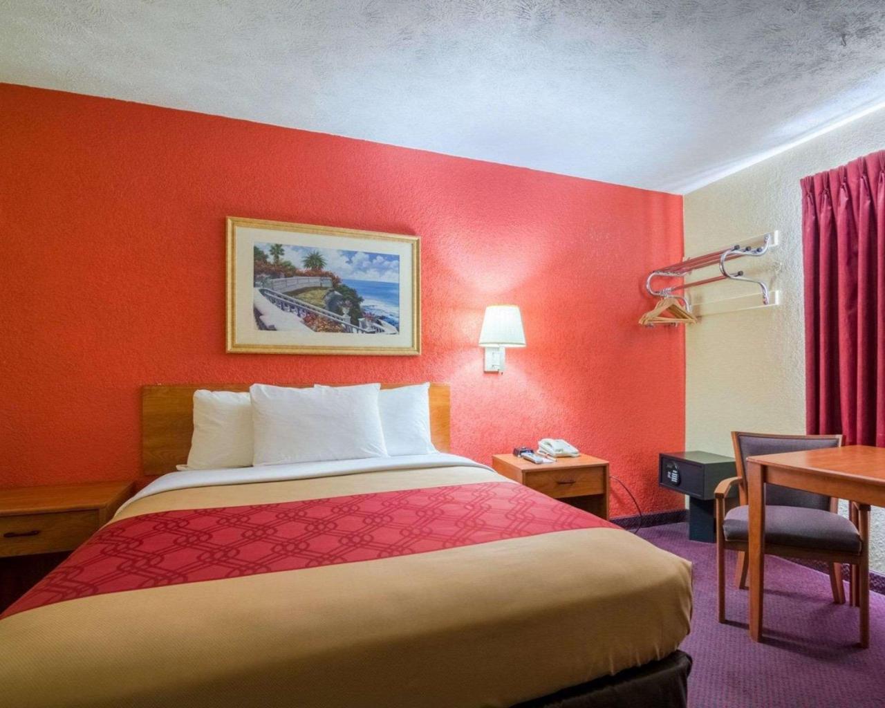 Econo Lodge Ottawa Zewnętrze zdjęcie