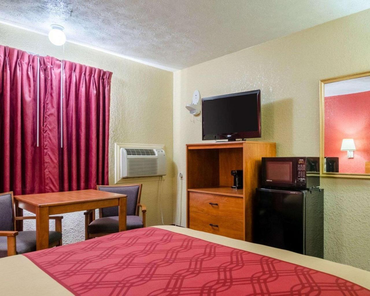 Econo Lodge Ottawa Zewnętrze zdjęcie
