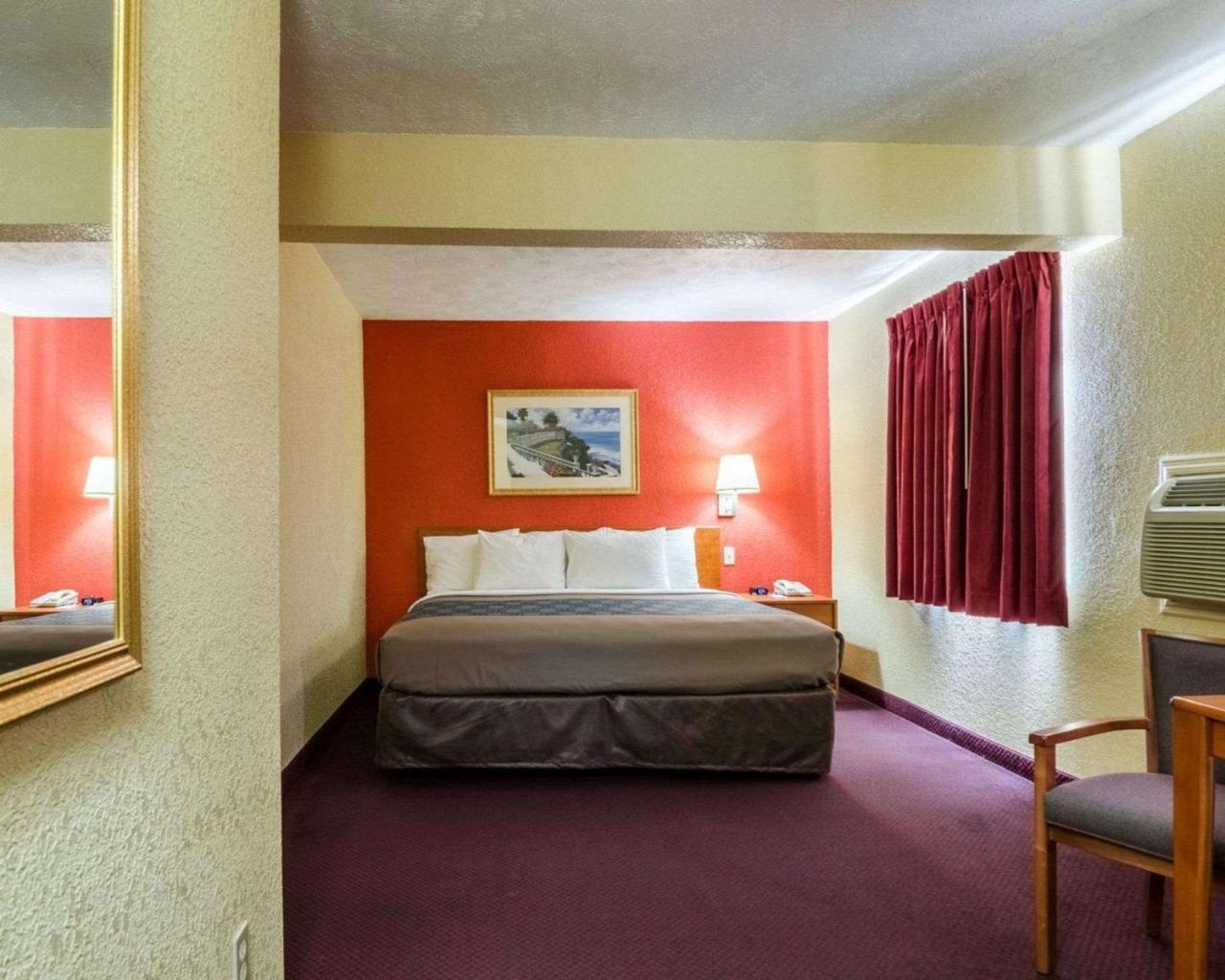 Econo Lodge Ottawa Zewnętrze zdjęcie